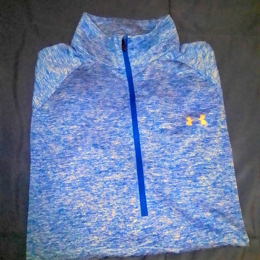 Under armour long sleeve shirt